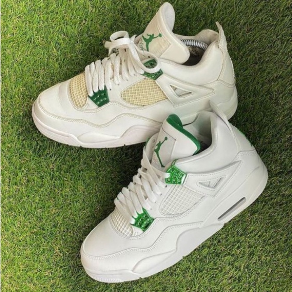 Nike Jordan 4 green metallic